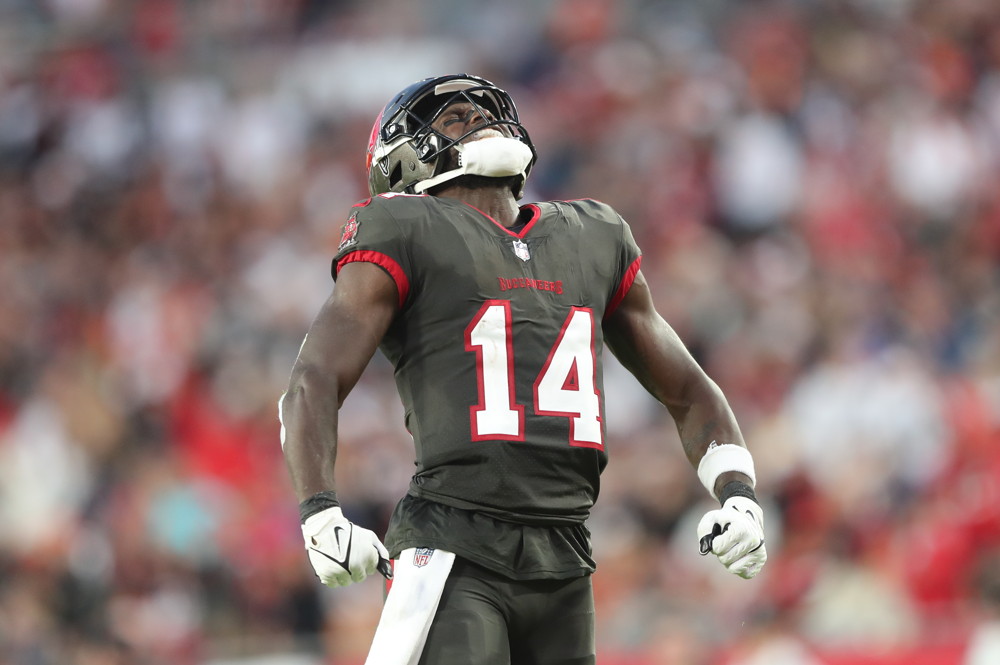 Chris Godwin Free Agency Impact 2025 NFL Fantasy Football FF Biggest Dynasty Value Changes Players to Target Top Agents