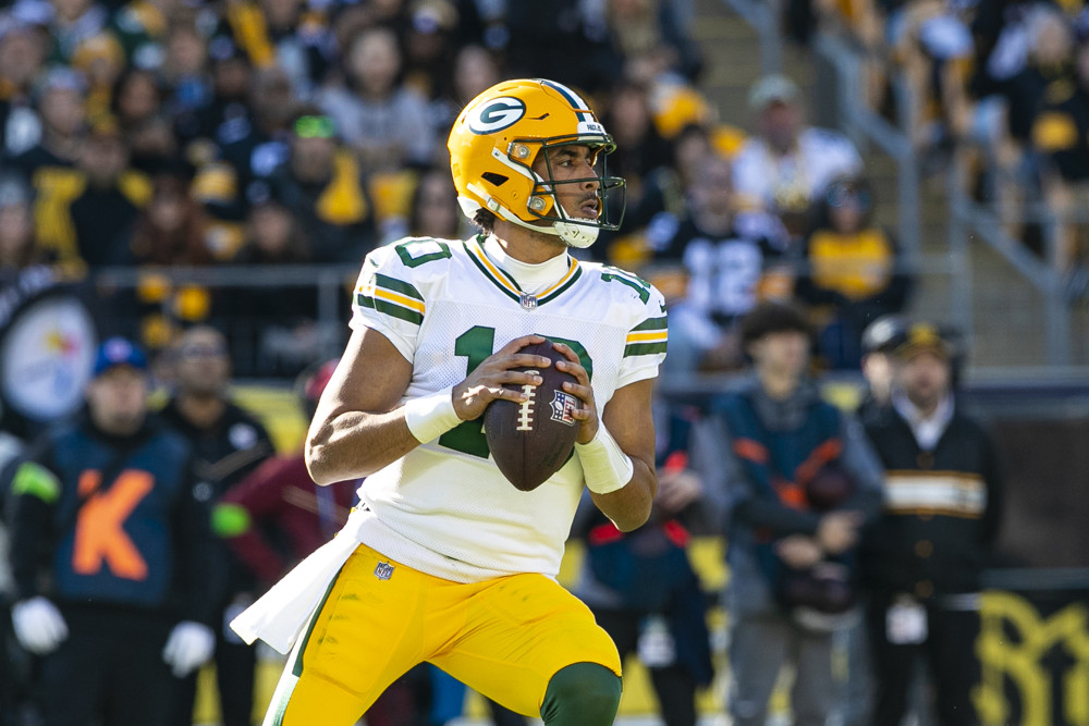 Week 11 Quarterback Start/Sit Advice Lineup Roster Help Who to Start Players to Know QBs Fantasy Football FF
