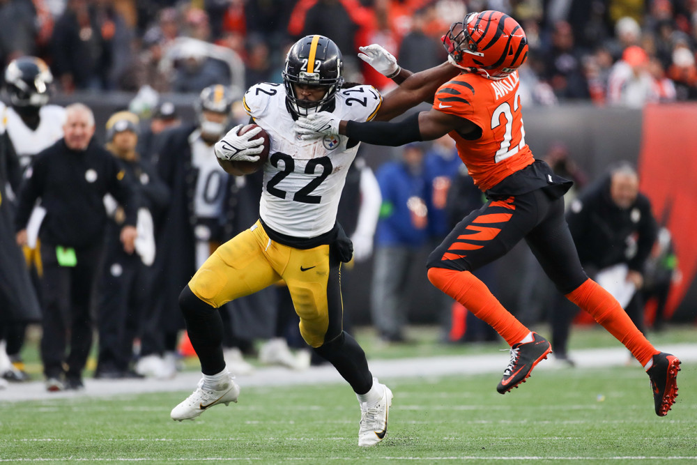 Najee Harris Free Agency Impact 2025 NFL Fantasy Football FF Biggest Dynasty Value Changes Players to Target Top Agents