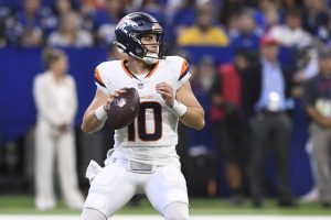 Week 15 Quarterback Start/Sit QB Roster Advice NFL Season 2025 Lineup Who to Play Must Know Names Fantasy Football FF