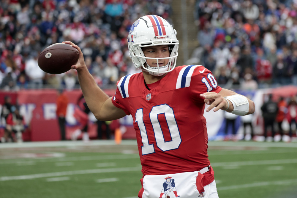 SuperFlex Startup Mock Draft 2025 Fantasy Football FF Players to Draft
