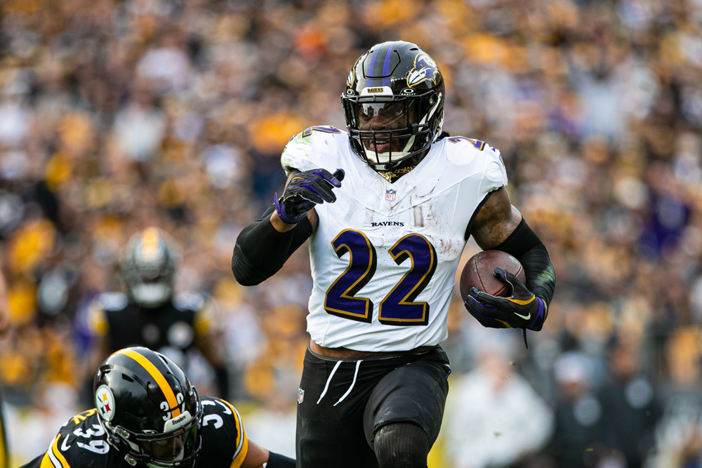 SuperFlex Startup Mock Draft Dynasty Fantasy Football FF Roster Construction How To Build A Championship Team NFL Tight End Premium SF Example Board 2025