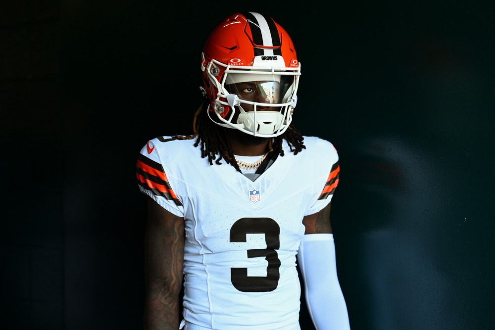 SuperFlex Startup Mock Draft Dynasty Fantasy Football FF Roster Construction How To Build A Championship Team NFL Tight End Premium SF Example Board 2025