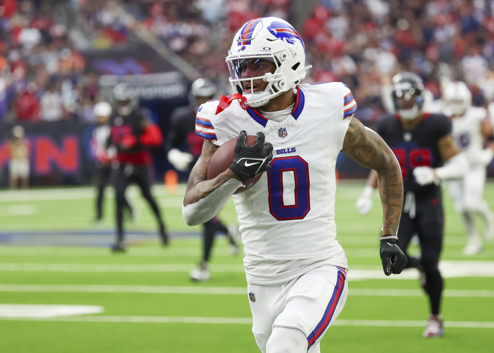 SuperFlex Startup Mock Draft Dynasty Fantasy Football FF Roster Construction How To Build A Championship Team NFL Tight End Premium SF Example Board 2025