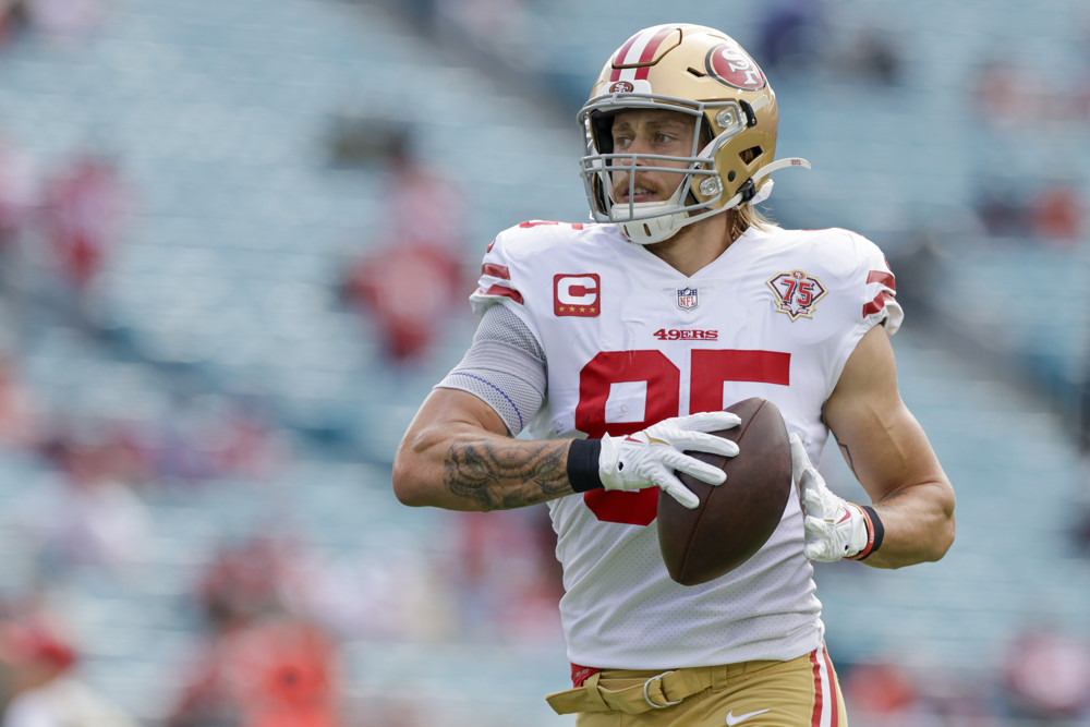 SuperFlex Startup Mock Draft Dynasty Fantasy Football FF Roster Construction How To Build A Championship Team NFL Tight End Premium SF Example Board 2025