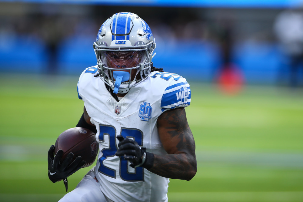 SuperFlex Startup Mock Draft Dynasty Fantasy Football FF Roster Construction How To Build A Championship Team NFL Tight End Premium SF Example Board 2025